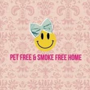 SMOKE FREE PET FREE HOME